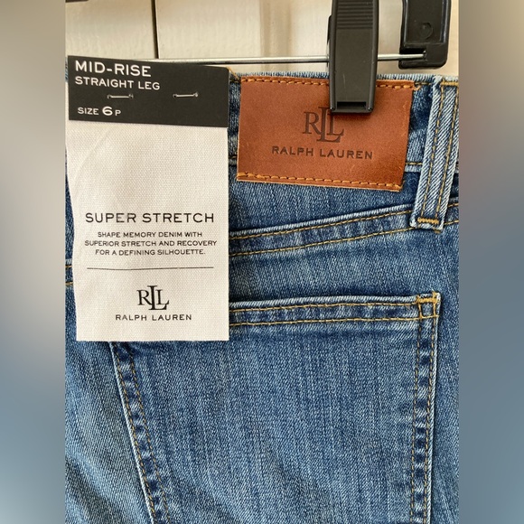 NWT RALPH LAUREN WOMEN MID-RISE STRAIGHT JEANS PETITE SIZE 4P 6P 8P - Picture 7 of 7